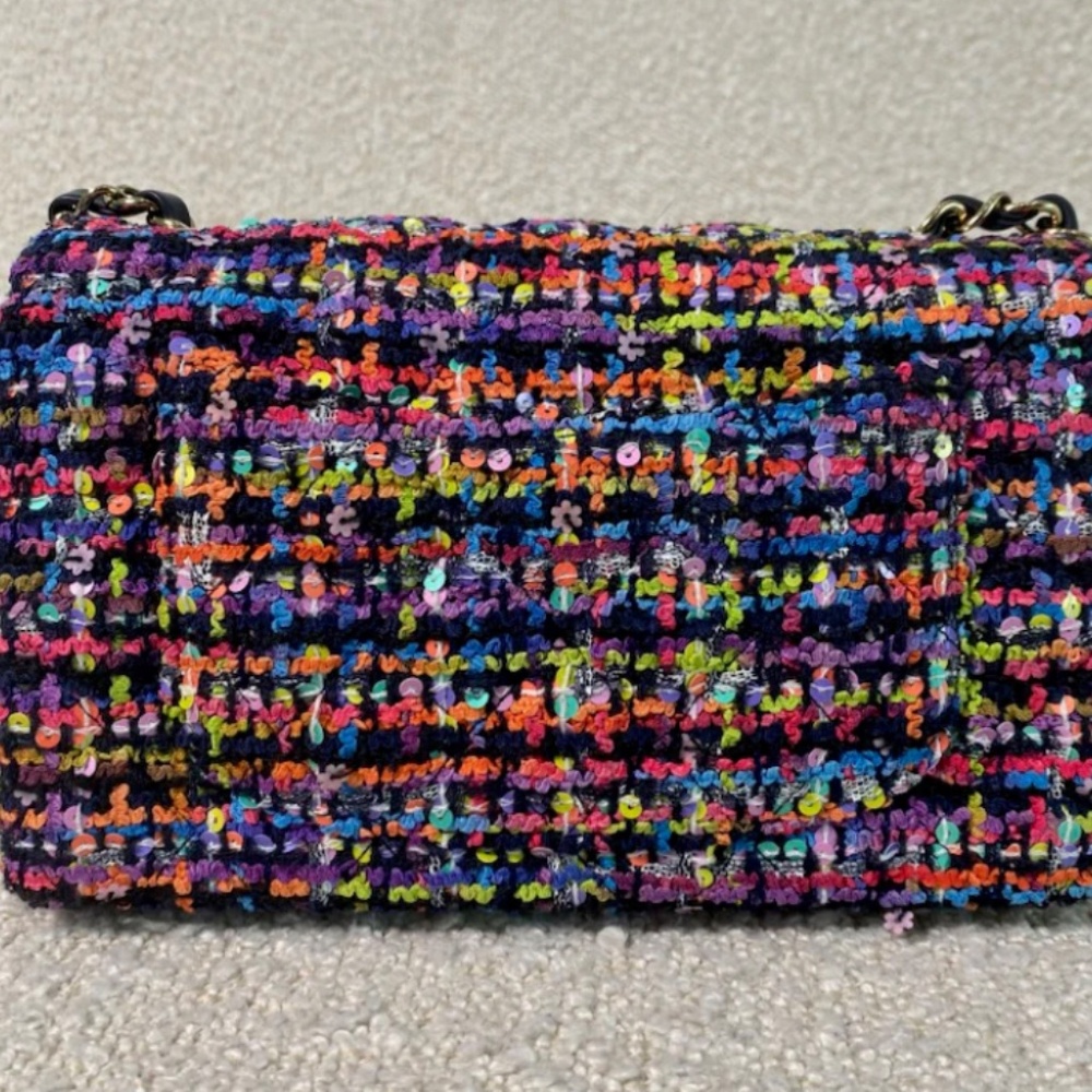 Authentic CHANEL Tweed Quilted Mini Rectangular Flap Navy Blue Multicolour - Picture 5 of 15